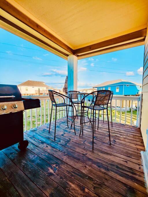 Sunny Delight - Sleeps 10 - Generous Space! Bolivar Peninsula Exterior foto
