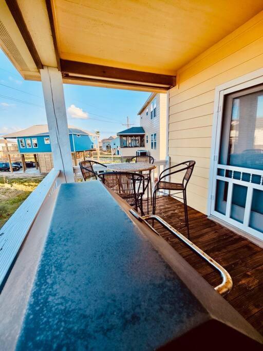 Sunny Delight - Sleeps 10 - Generous Space! Bolivar Peninsula Exterior foto